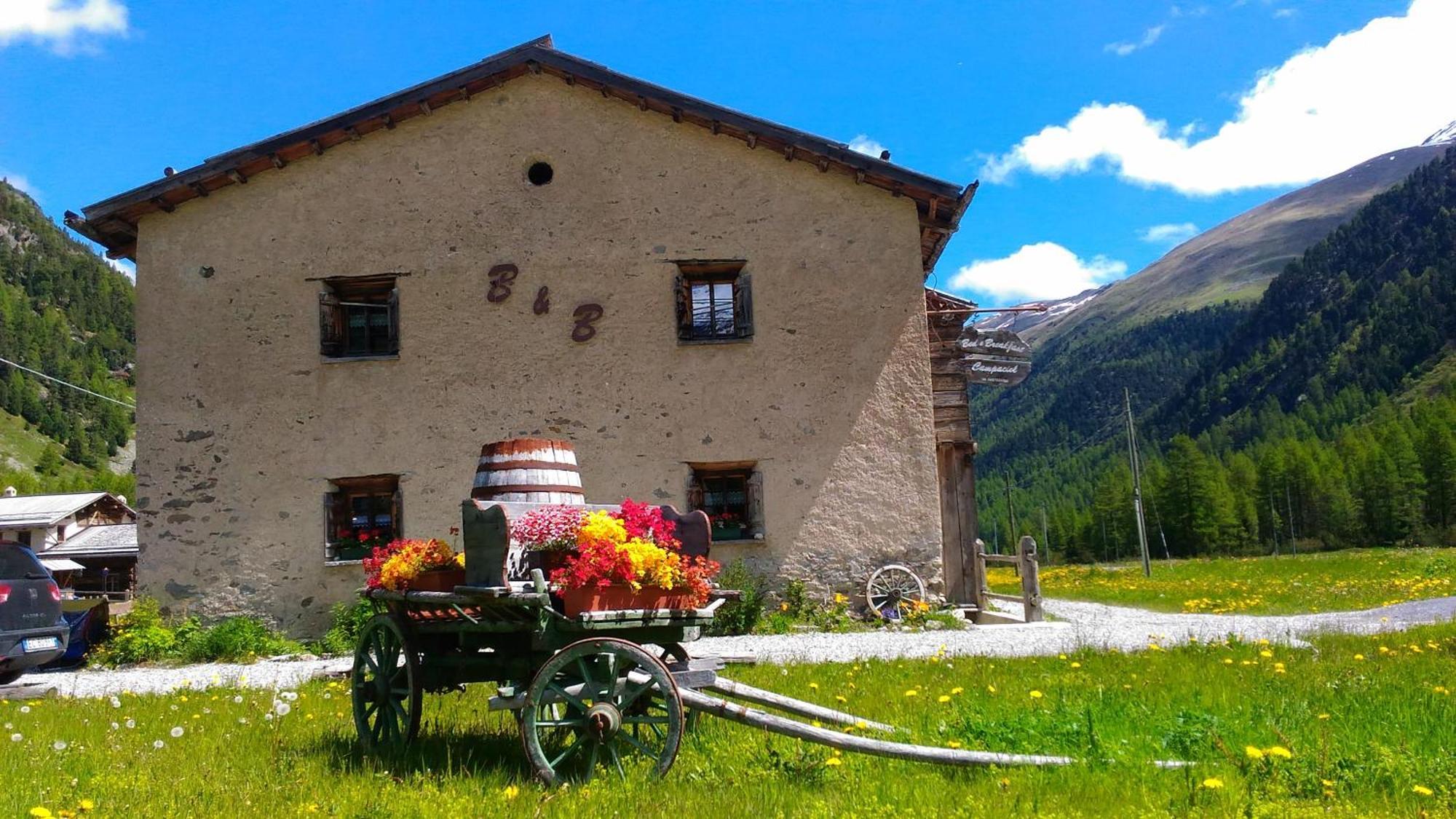 Bed & Breakfast Campaciol Livigno Exterior foto