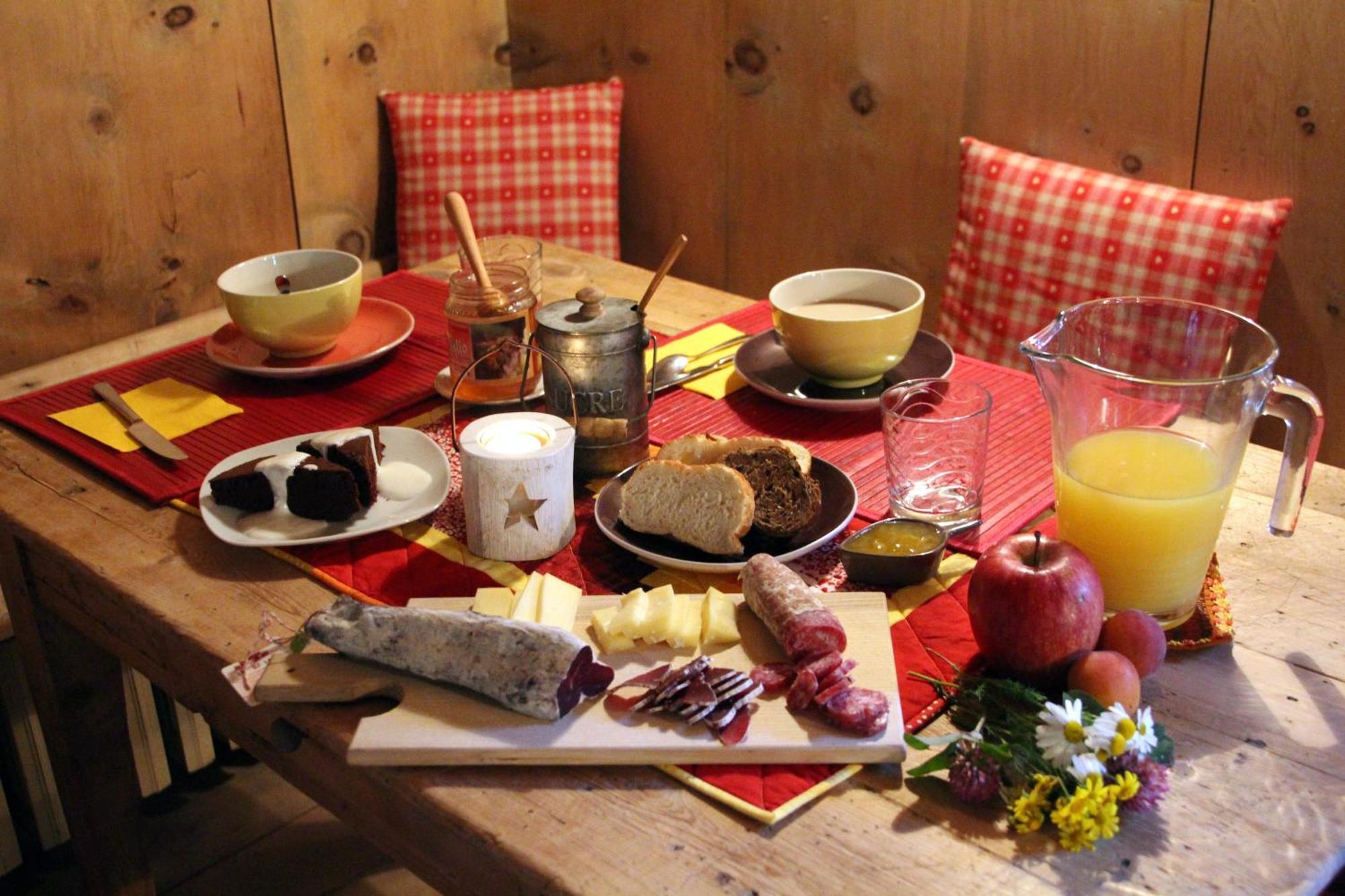 Bed & Breakfast Campaciol Livigno Exterior foto